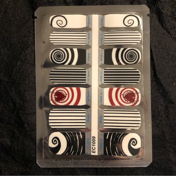 Set of 4 Geek Nail Wrap Art: Tim Burton, Doctor Who, Steampunk new - Picture 6 of 16